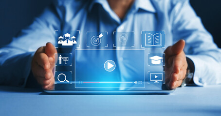 成都确诊(成都确诊女孩央视报道)