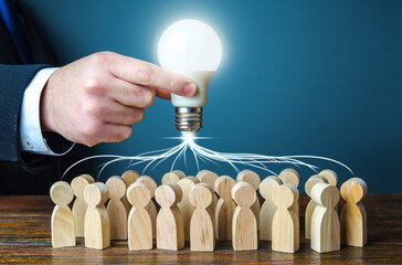 包含上海新增10例本土确诊病例的词条